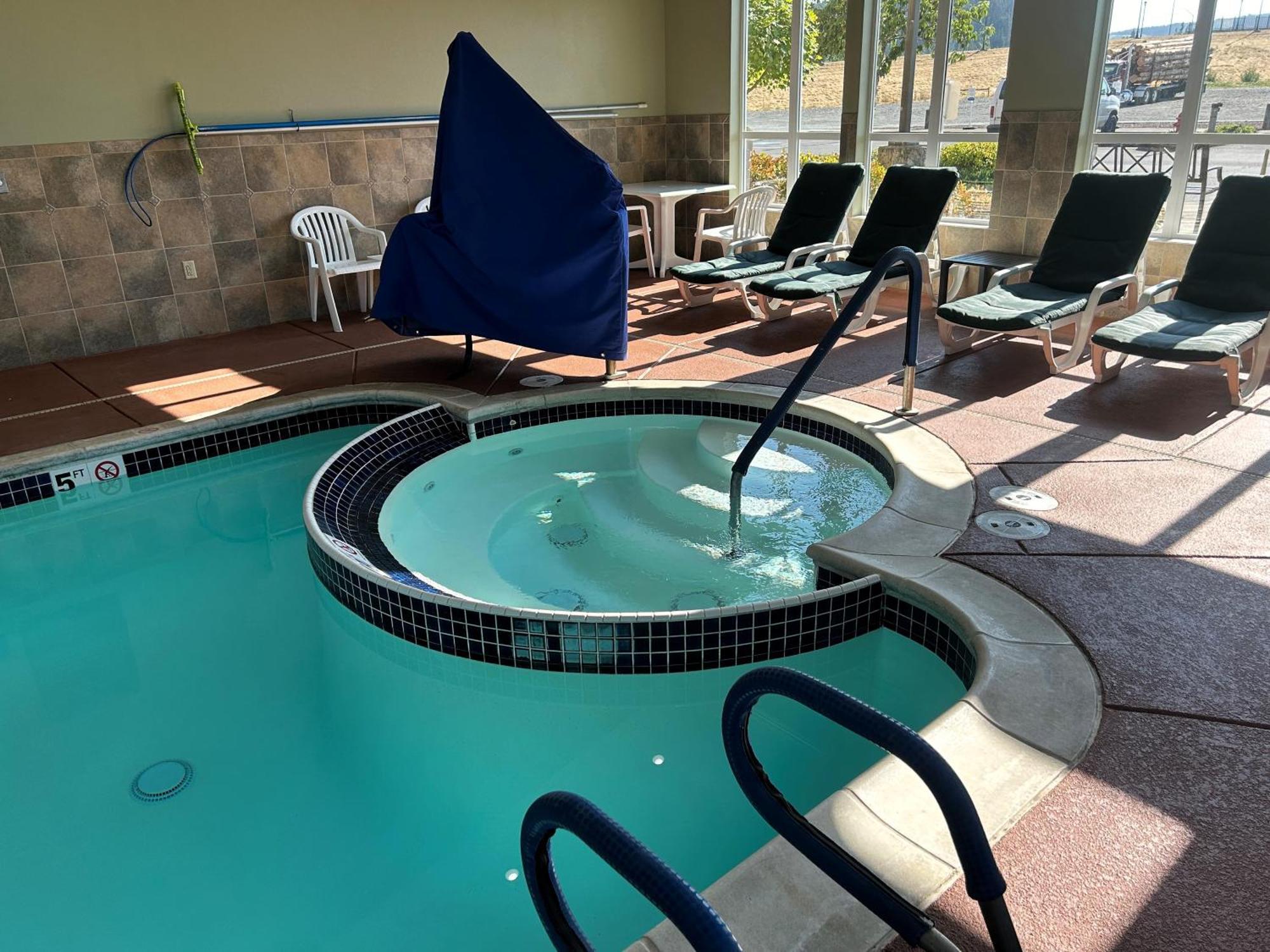 Comfort Inn & Suites Creswell Экстерьер фото