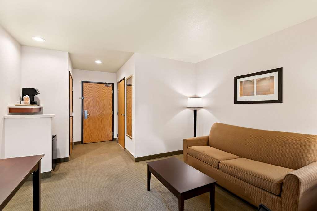 Comfort Inn & Suites Creswell Номер фото
